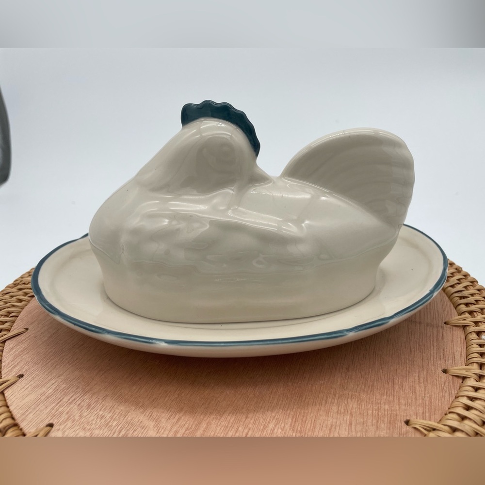 Hen/Chicken Butter Dish— Base plate and Chicken Shaped Lid by Epoch